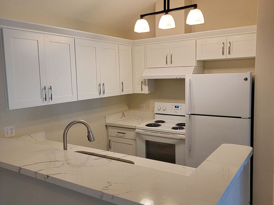 1st image of 1531 NW 61st St APT 202