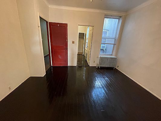 4th image of 30-24 43rd St #3