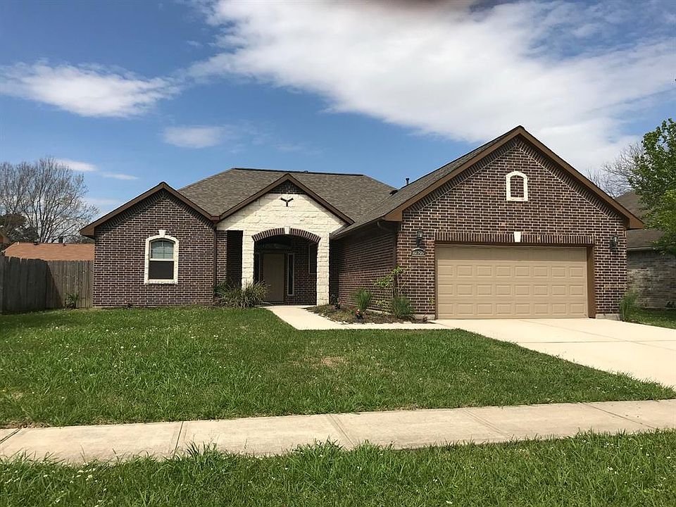 1st image of 7927 Bighorn St