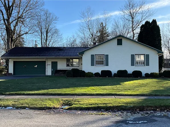 20 Hazard Pkwy, Albion, NY 14411