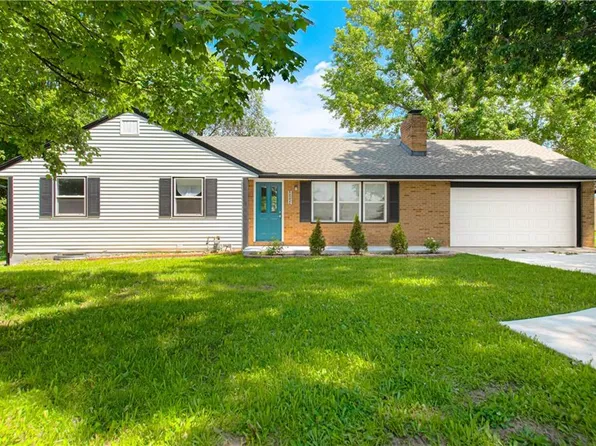 7332 Parallel Pkwy, Kansas City, KS 66112