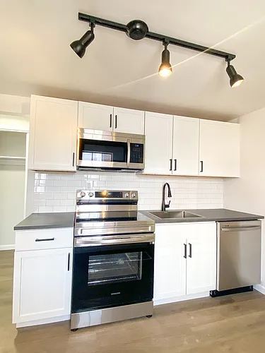 8 E Sycamore St #2 Photo 1