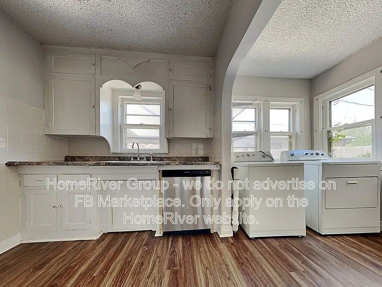 851 S Jamestown Ave — Photo 9