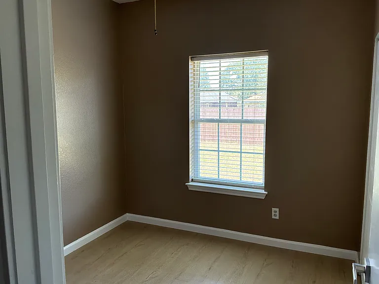 516 Northern Trl — Photo 21