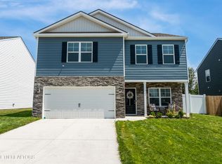127 Summit Ridge Ln, Oak Ridge, TN 37830