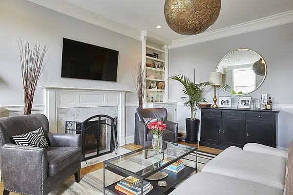 Sold by Stribling | media 10