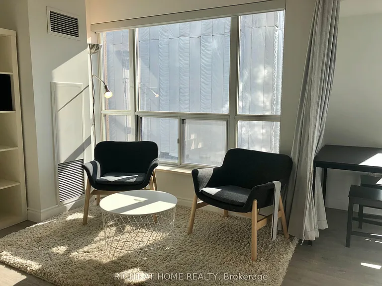 909 Bay St #1704 — Photo 5