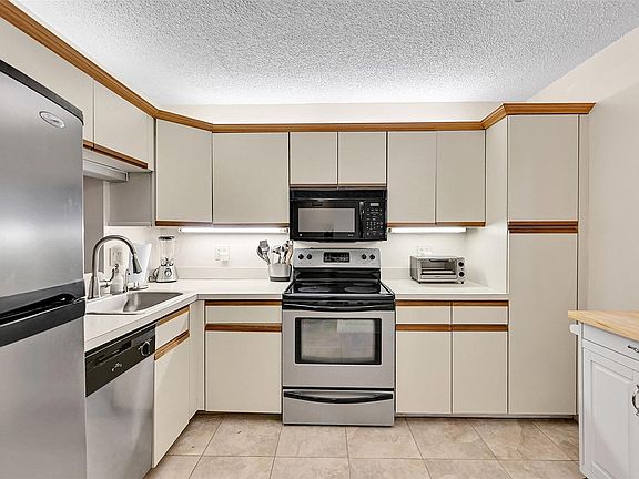 3rd image of 3860 Carambola Circle #N 2957