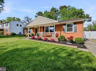 7 Aronimink Dr, Newark, DE 19711