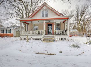 901 E Illinois St, Urbana, IL 61801