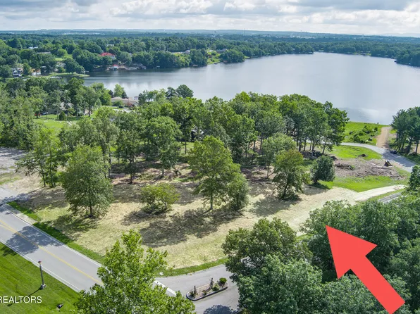 3 Whisper Way, Crossville, TN 38555