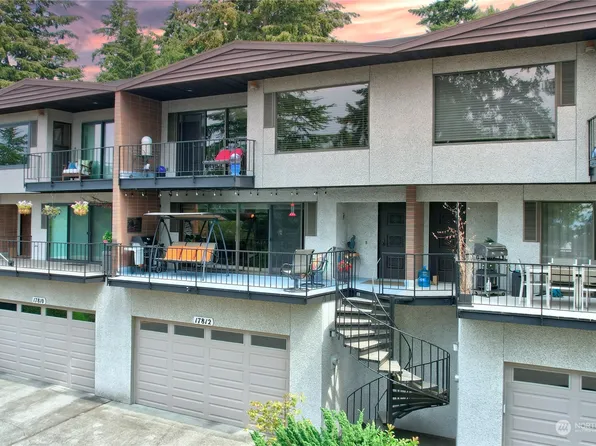17812 2nd Avenue SW, Normandy Park, WA 98166
