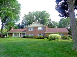 3686 Burrshire Dr NW, Canton, OH