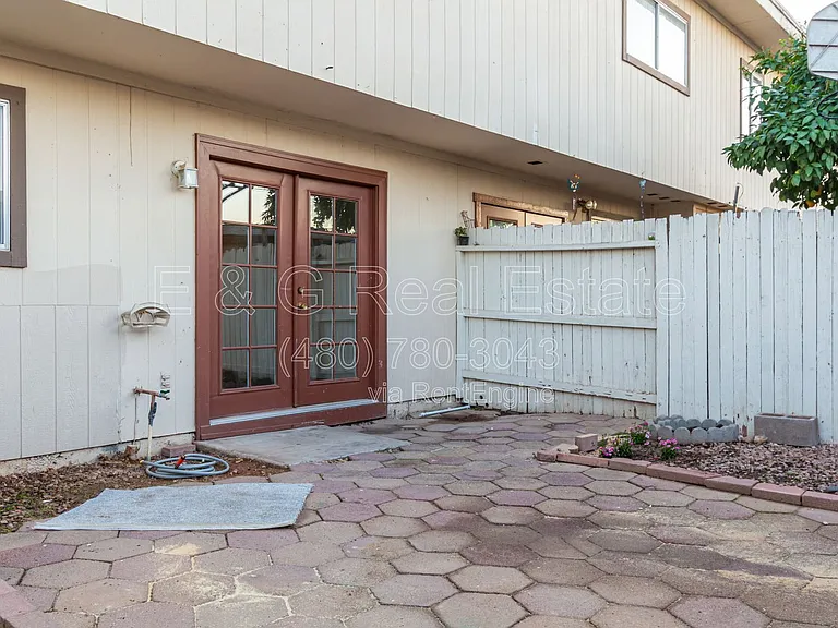 1029 E Bendix Dr — Photo 26