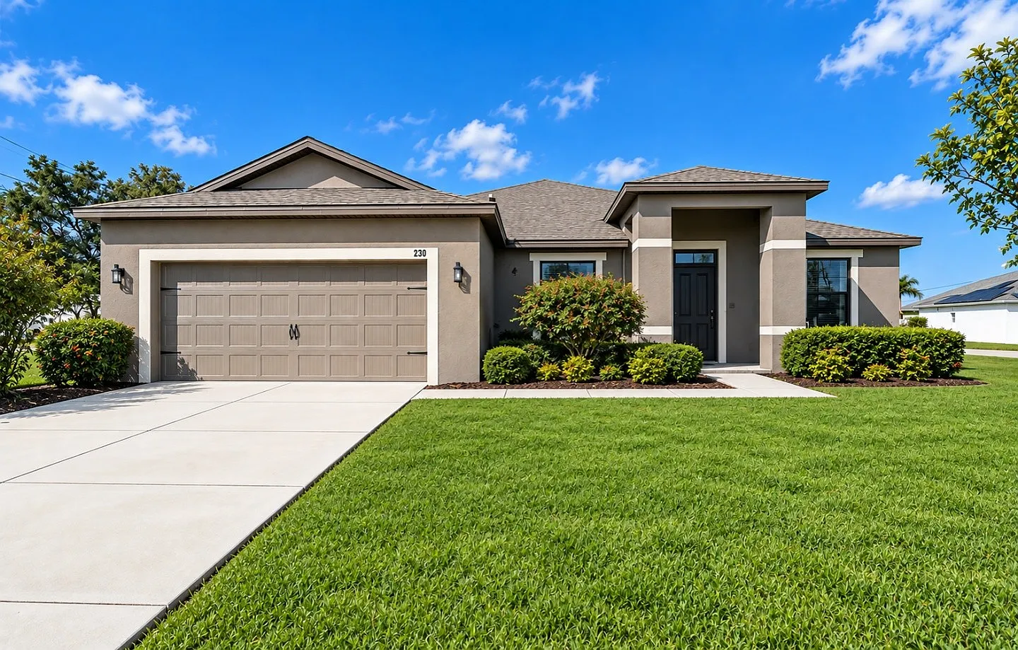 5 bed, 2200 sqft, $2,500 — Photo 1