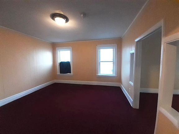 2nd image of 311 Moselle St