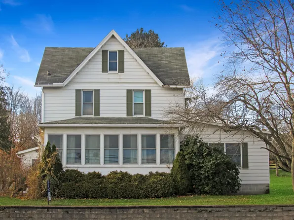 908 S Brady St, Du Bois, PA 15801