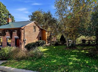 528 S Dodge St, Galena, IL 61036
