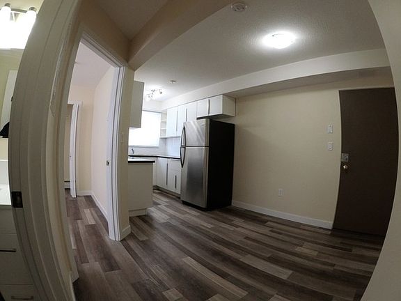 3rd image of 5126 43rd St #303