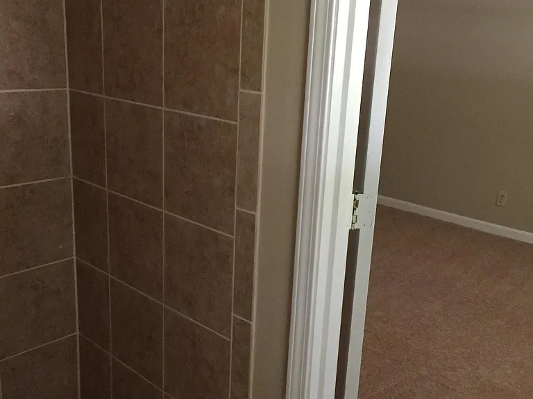 2204 Vine St — Photo 23