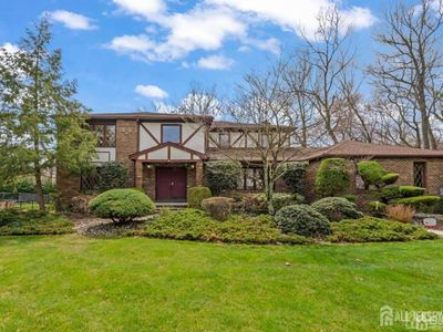 6 Persimmon Ct, East Brunswick, NJ, 08816