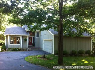 1646 Kays Point Rd, Lake Ozark, MO 65049