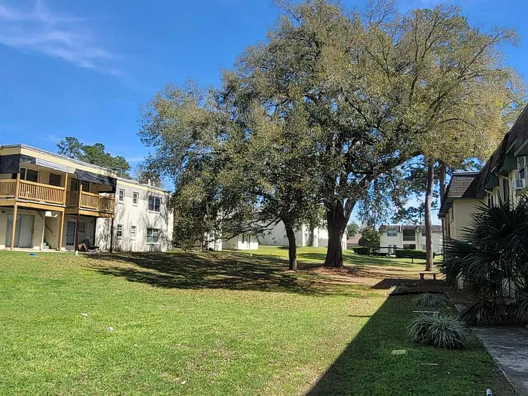 2325 W Pensacola St #116 — Photo 17