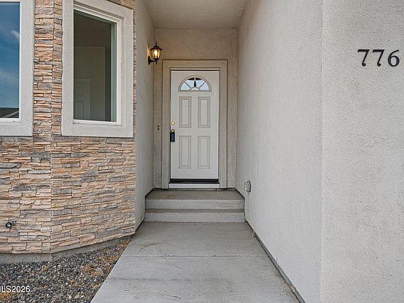 3rd image of 776 Great Basin Ln