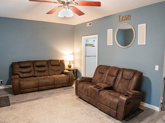 2nd image of 3255 Priest Woods Dr