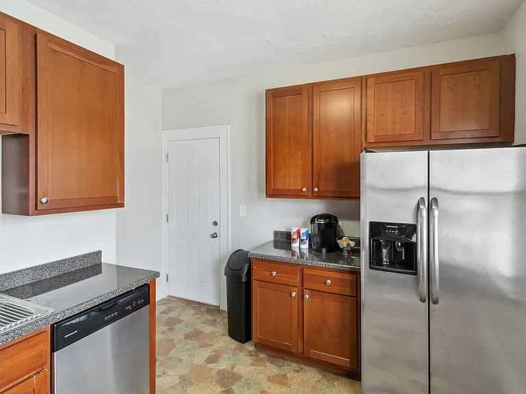 522 N Sheridan Rd #2 — Photo 9