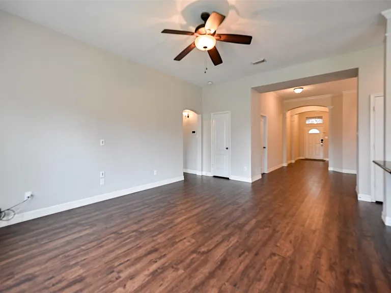 10947 Redstone Ct — Photo 14