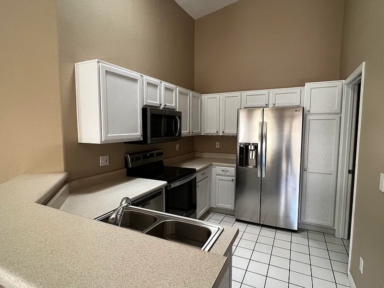 1406 W Emerald Ave #111 — Photo 6