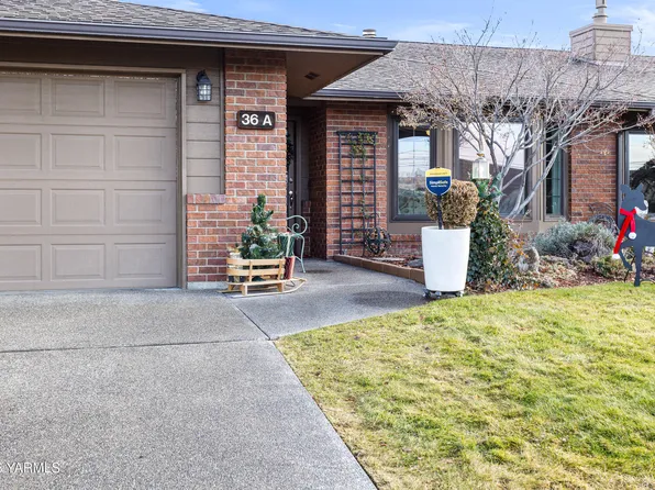 101 N 48th Ave APT 36A, Yakima, WA 98908