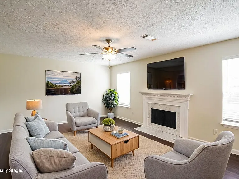 305 Indian Park Dr — Photo 5