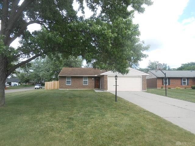 1st image of 8274 Ivy Glen Cir