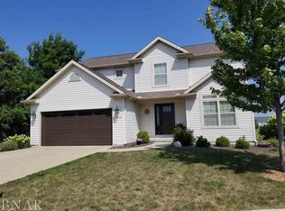 1015 Mondavi Ln, Normal, IL 61761