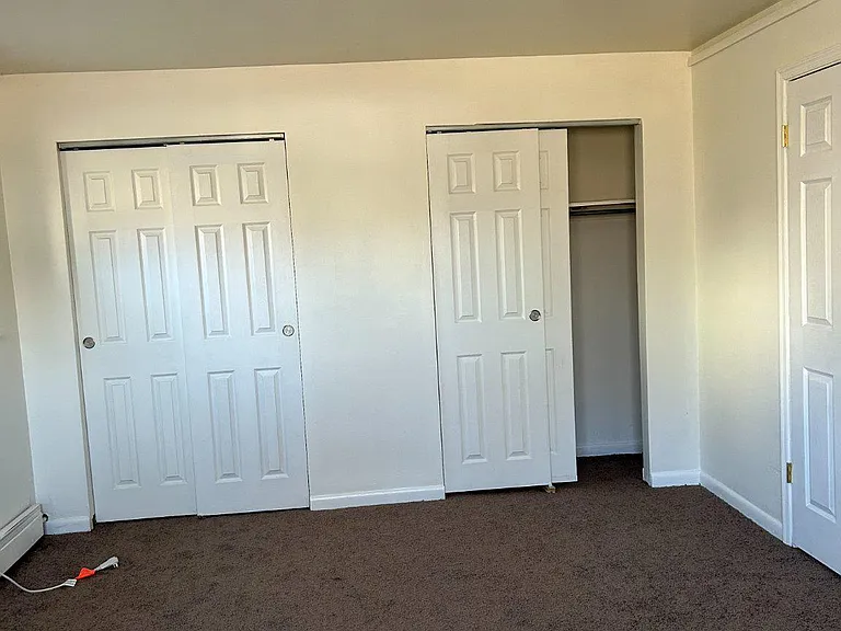 3941 James St — Photo 16