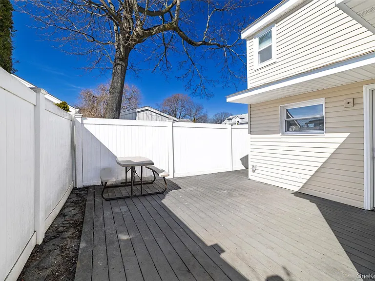 237 Porterfield Pl — Photo 17