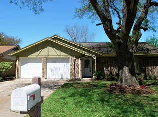 9726 Philmont Dr, Houston, TX 77080