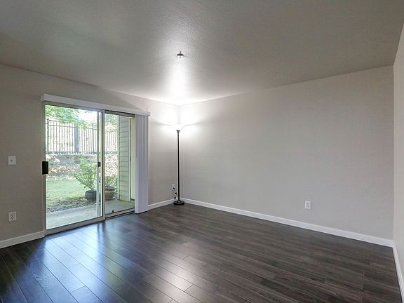 4th image of 7453 Newcastle Golf Club Rd APT M103