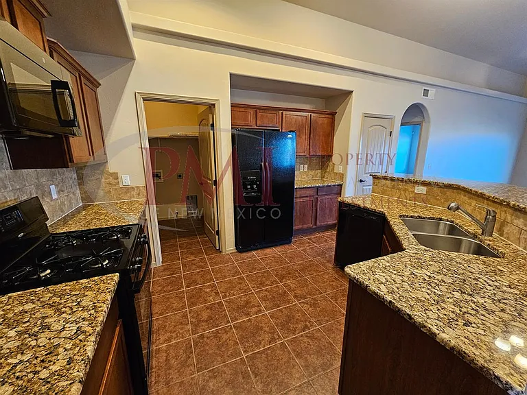 7524 Sierra De Oro Pl — Photo 8