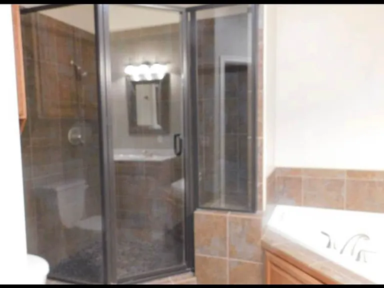 1013 E Camden Ln — Photo 11