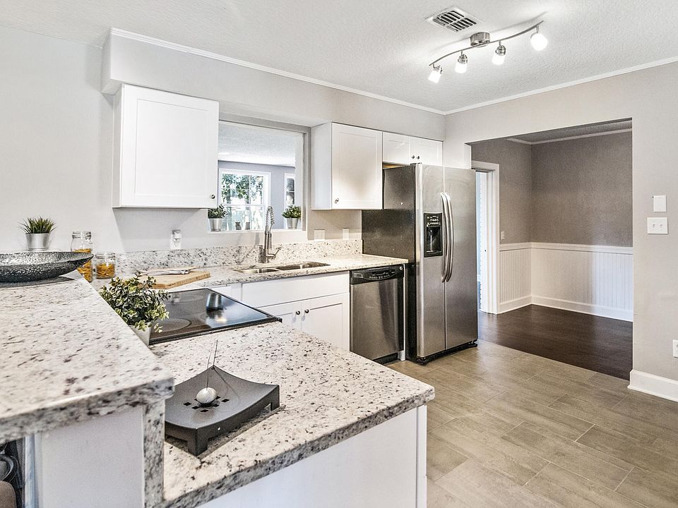 1st image of 8986 Woburn Ct