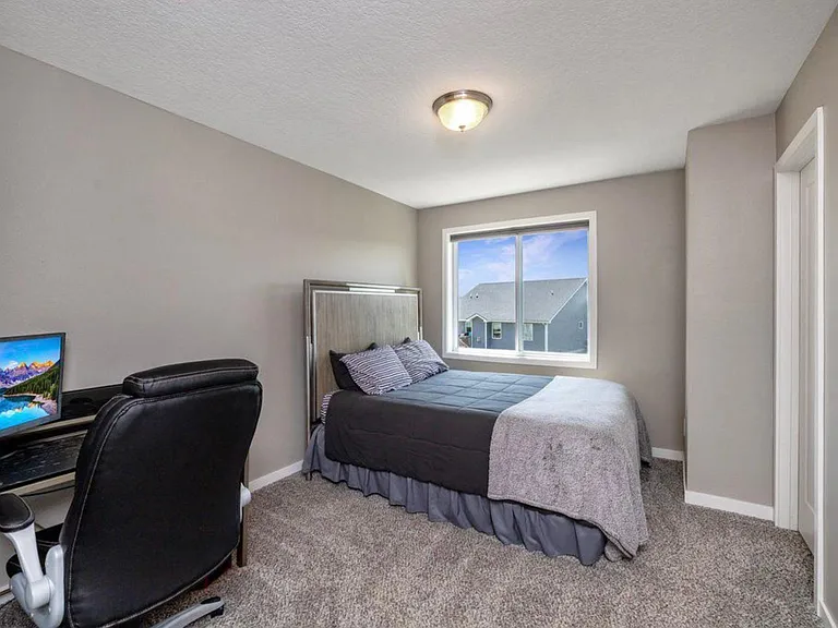 223 Pin Oak Ct — Photo 14