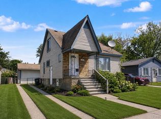 1301 E Muir Ave, Hazel Park, MI 48030