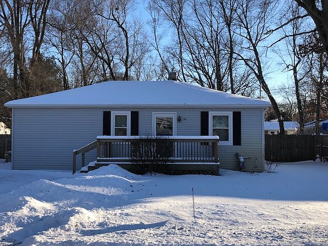 1st image of 461 Marie Ave