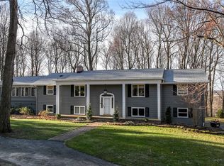 502 Timberline Dr, Akron, OH 44333