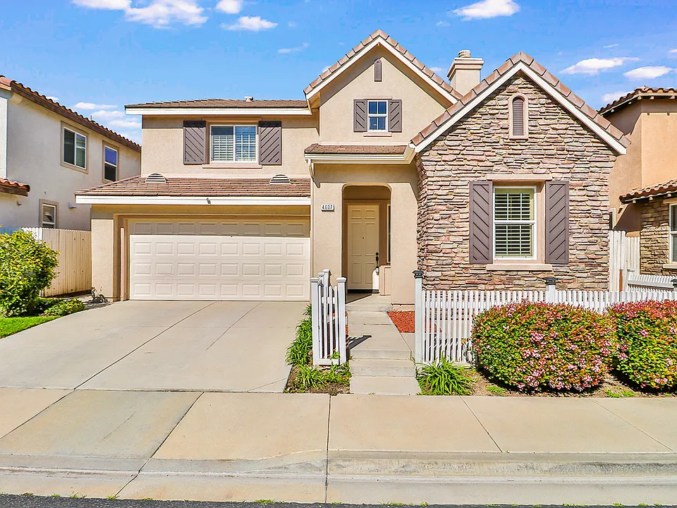 4607 Valerio Way