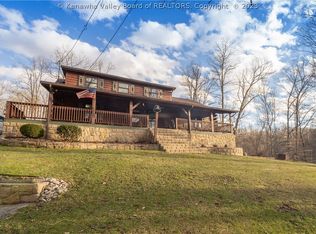 1832 Mile Fork Rd, Charleston, WV 25312