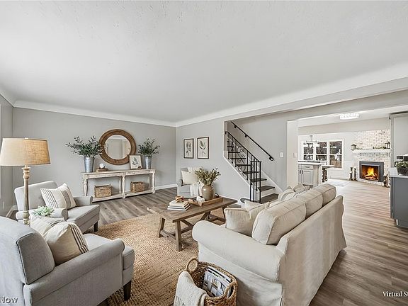 3rd image of 20211 Blackfoot Ave